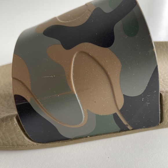 Valentino camouflage slides - Picture 6 of 6